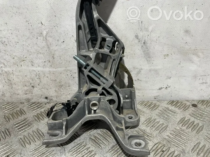 Ford Focus Rokas bremze – citas daļas BV612780CG