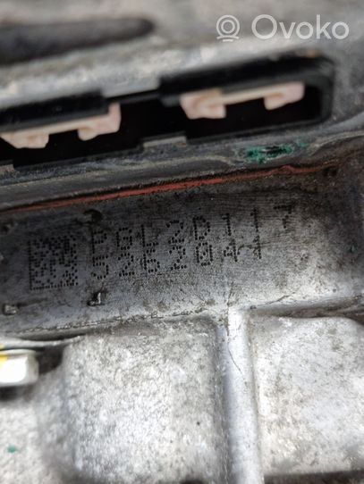 Toyota RAV 4 (XA40) Automaattinen vaihdelaatikko PGL2D117