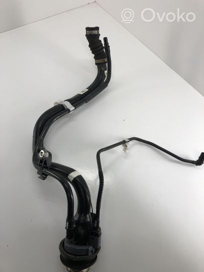 Toyota C-HR Tuyau de remplissage de réservoir de carburant 7774510020