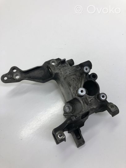 Peugeot 5008 Support de générateur / alternateur 9804333880