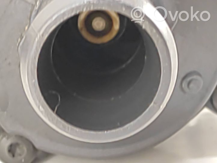 Volkswagen Golf VII Pompe à eau de liquide de refroidissement 5Q0965561B