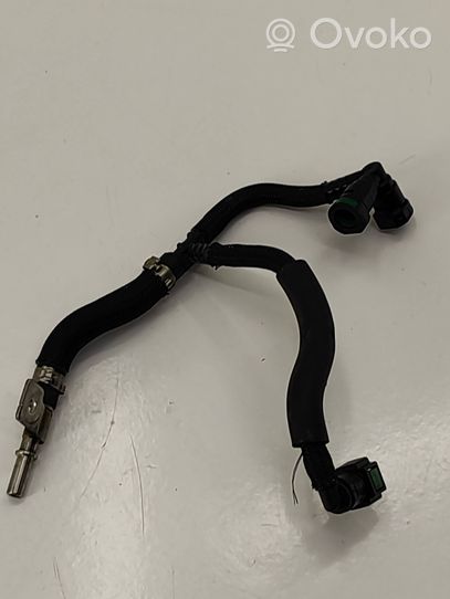 Peugeot 5008 II Tuyau d'alimentation conduite de carburant 