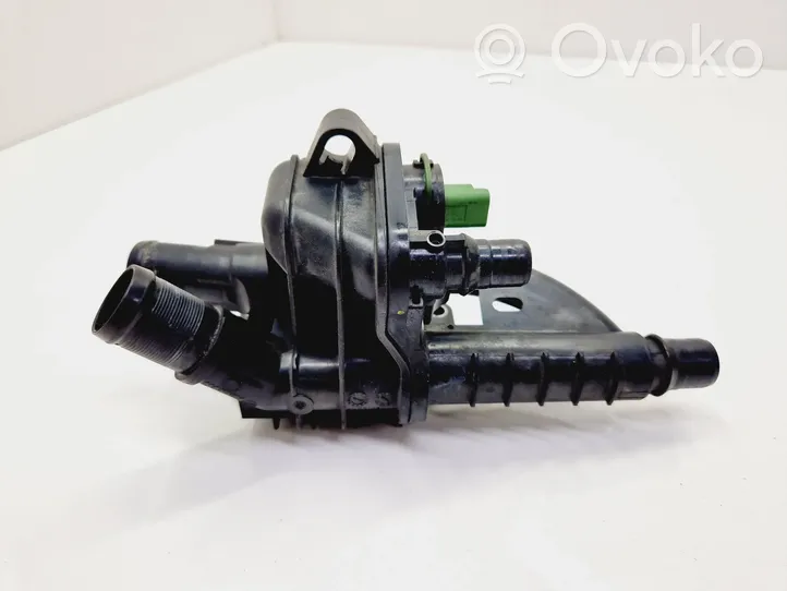 Citroen C4 II Termostaatin kotelo 9684588980