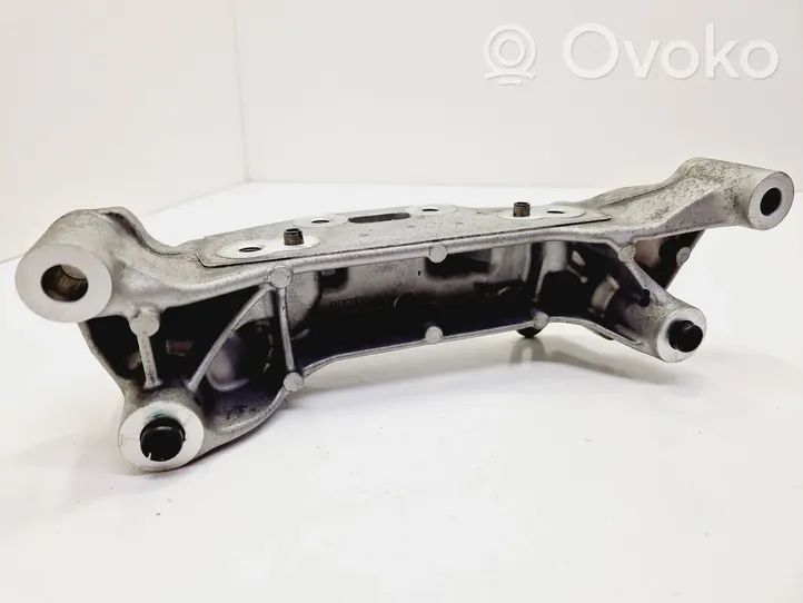 Peugeot 2008 II Engine mounting bracket 9813582980