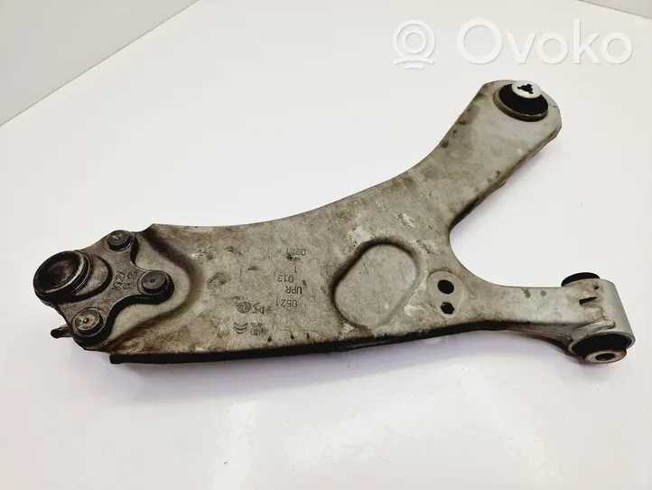 Peugeot 2008 II Front lower control arm/wishbone 