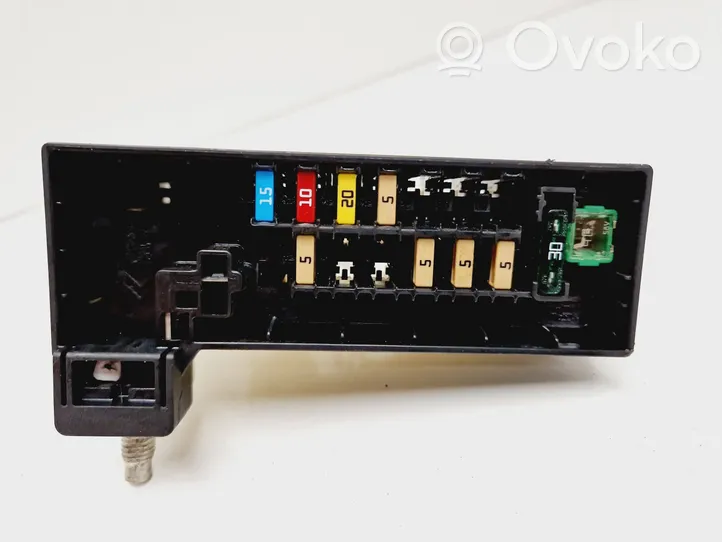 Peugeot 508 RXH Module de fusibles 9674917380