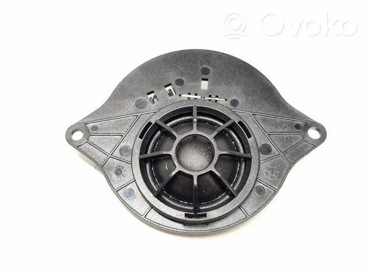 Audi A4 S4 B9 Pannello altoparlante 8W0035399