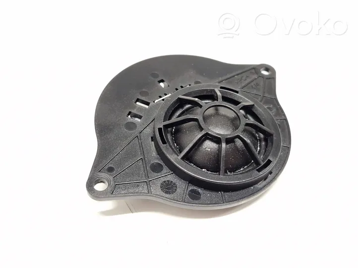 Audi A4 S4 B9 Pannello altoparlante 8W0035399