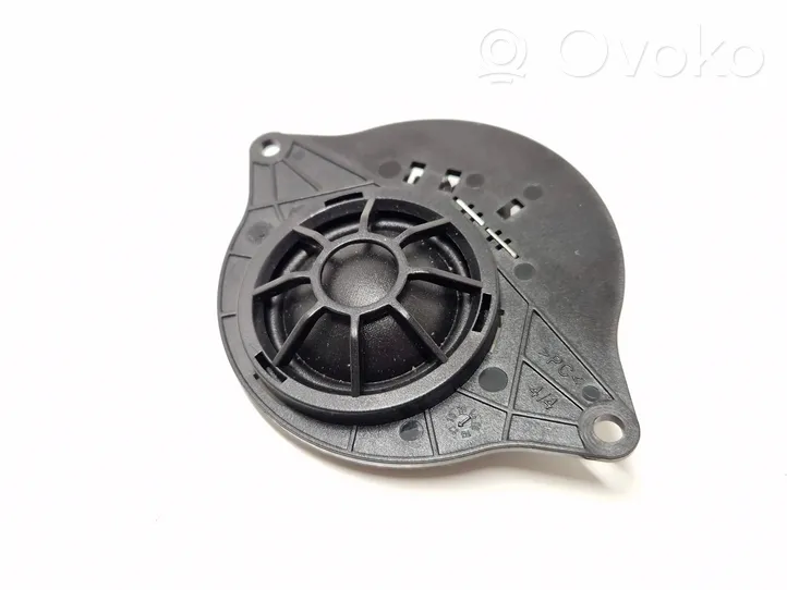 Audi A4 S4 B9 Pannello altoparlante 8W0035399