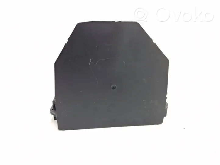 Mercedes-Benz CLS C218 X218 Module de fusibles A2129003814