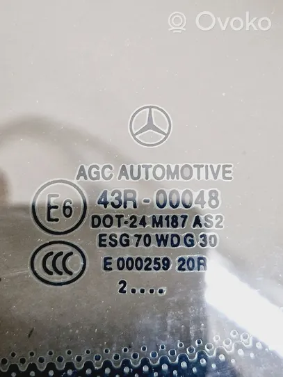 Mercedes-Benz CLS C218 X218 Fenêtre latérale avant / vitre triangulaire 43R00048