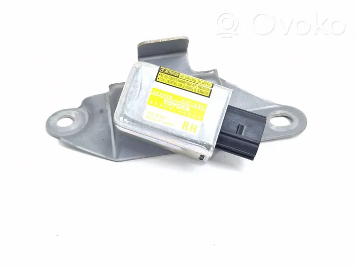 Toyota Land Cruiser (J120) Airbagsensor Crashsensor Drucksensor 8986060020