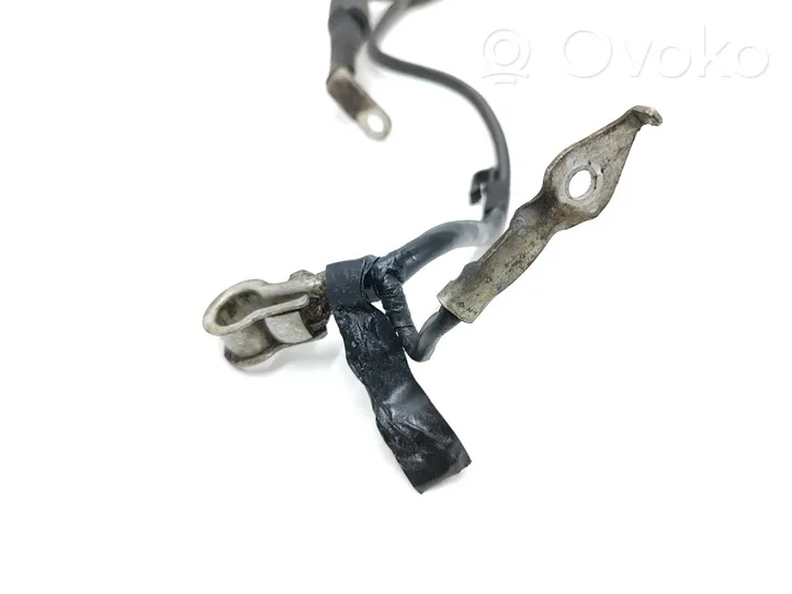 Toyota Land Cruiser (J120) Pliusinis laidas (akumuliatoriaus) 8212260430