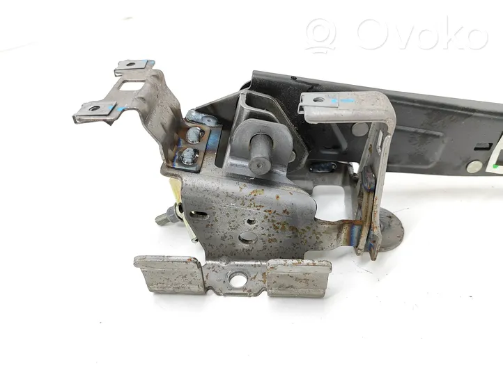 Citroen C4 II Rankinio mechanizmas (salone) 98031783ZD