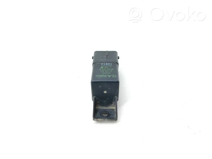 Citroen C4 II Przekaźnik / Modul układu ogrzewania wstępnego 9802424080