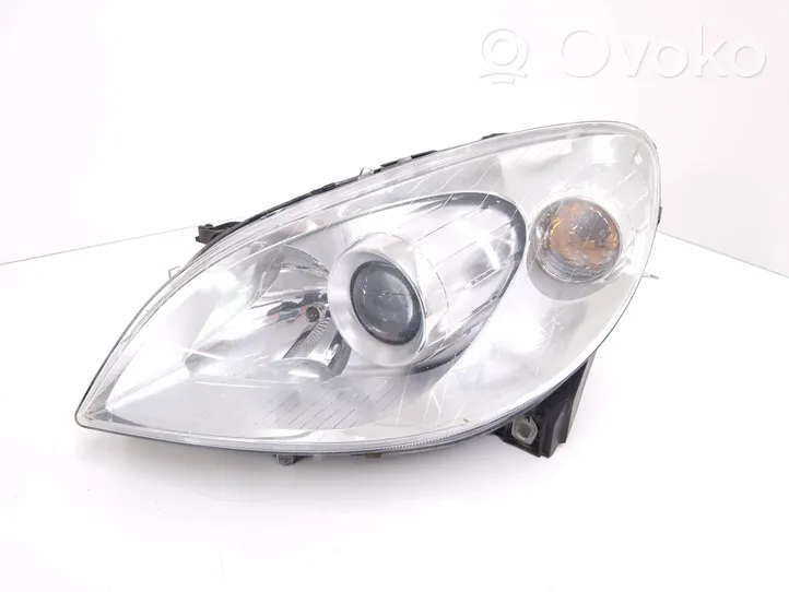 Mercedes-Benz B W245 Lampa przednia A1698207761