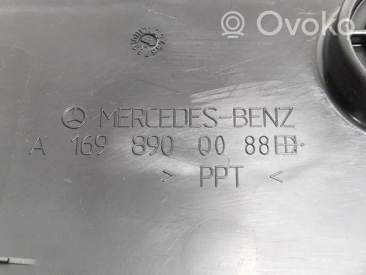 Mercedes-Benz B W245 Caja de herramientas A1698900088