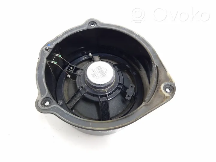 Audi A6 Allroad C6 Garsiakalbis (-iai) galinėse duryse 4F0035415