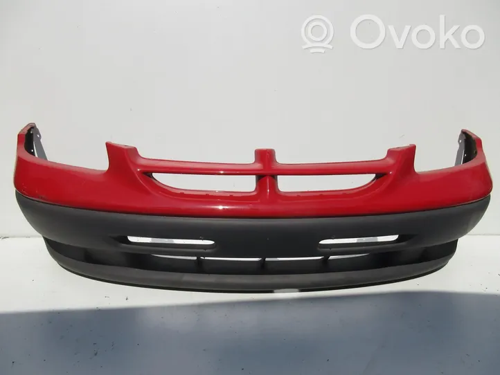 Chrysler Voyager Front bumper 