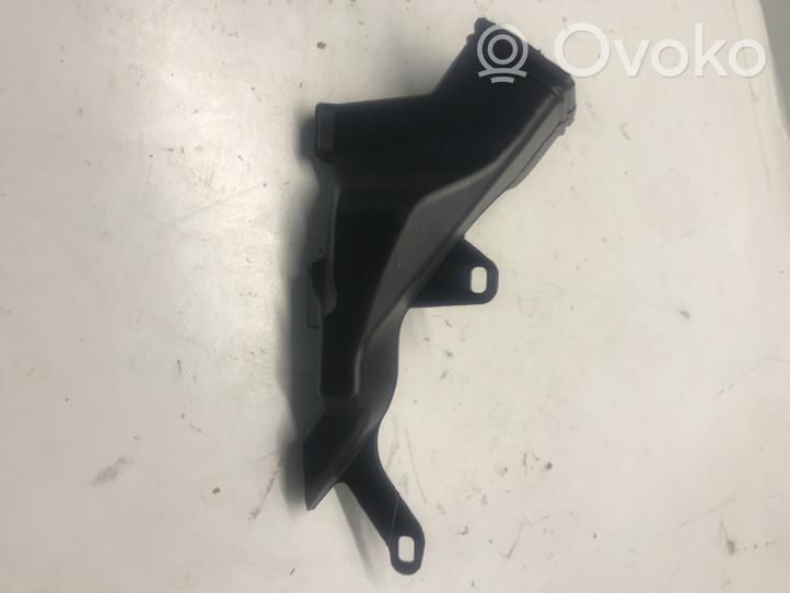 Audi Q3 F3 Conduit d'air (cabine) 8V1819151A