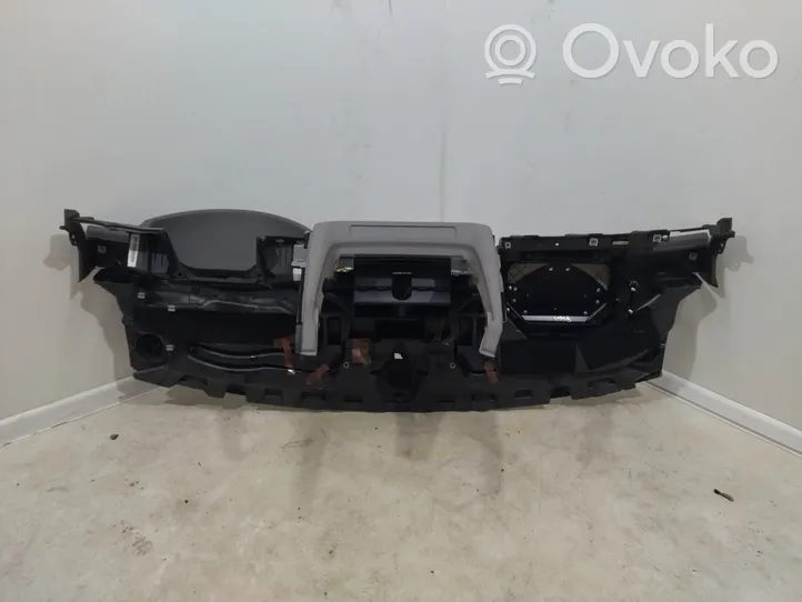 Audi A8 S8 D3 4E Deska rozdzielcza 4E1857001J