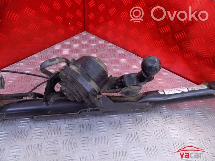 Volkswagen Golf VII Tow bar set 5G0803880C