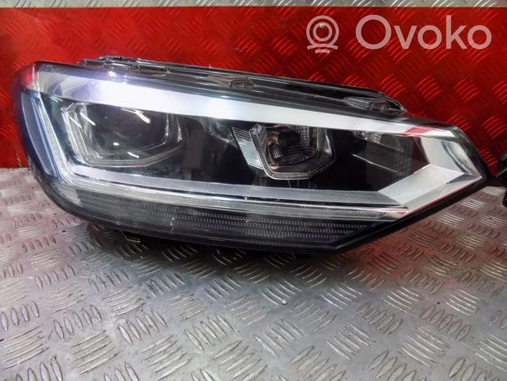 Volkswagen Touran III Headlights/headlamps set 5TD941751