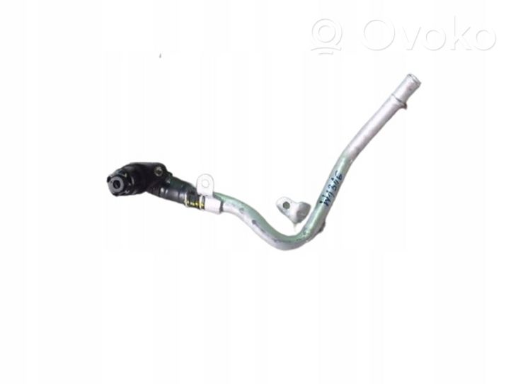 Audi A6 S6 C7 4G Tubo flessibile del liquido di raffreddamento del motore 059121512N