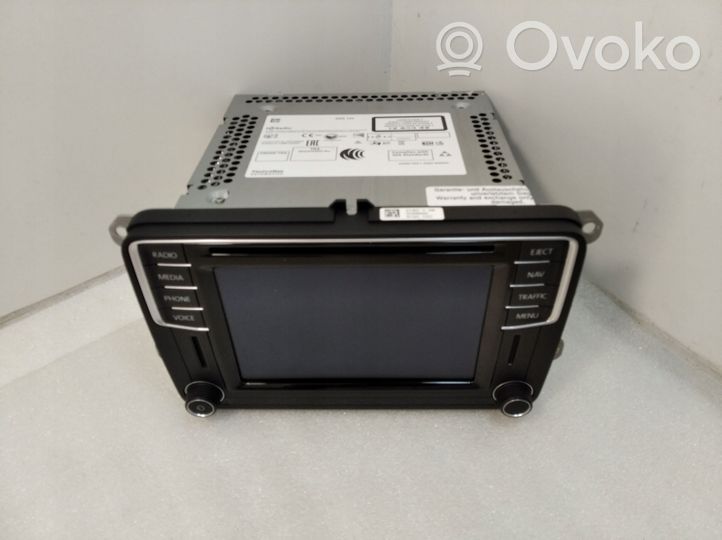 Volkswagen Tiguan Radio/CD/DVD/GPS-pääyksikkö 5C0035682B