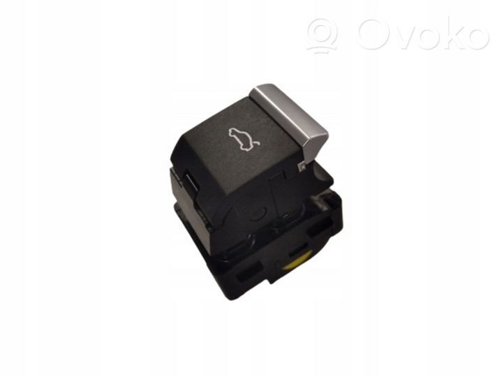 Audi Q7 4M Interrupteur d'ouverture de coffre 4M0959831A