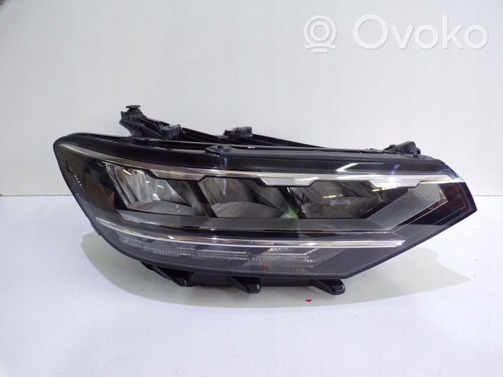 Volkswagen PASSAT B8 Lampa przednia 3G1941036P