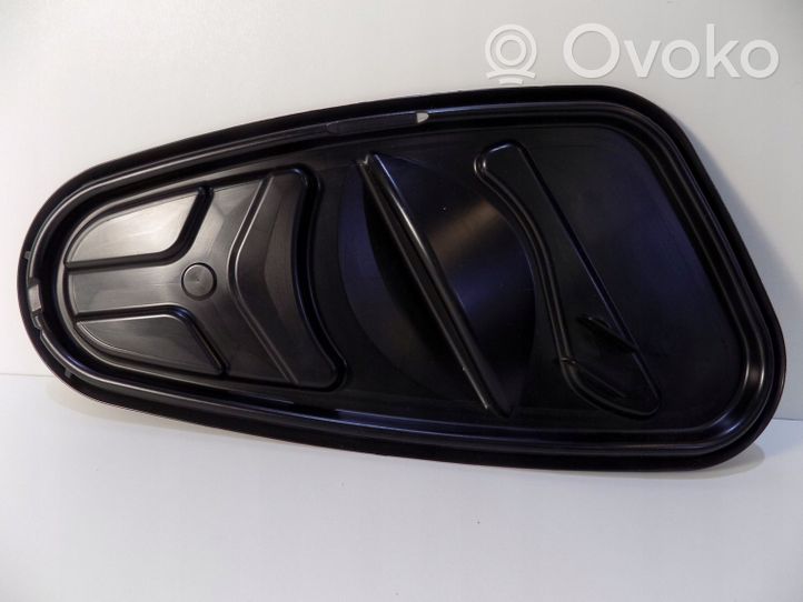 Volkswagen Touran III Otros repuestos del interior 5TA839915B