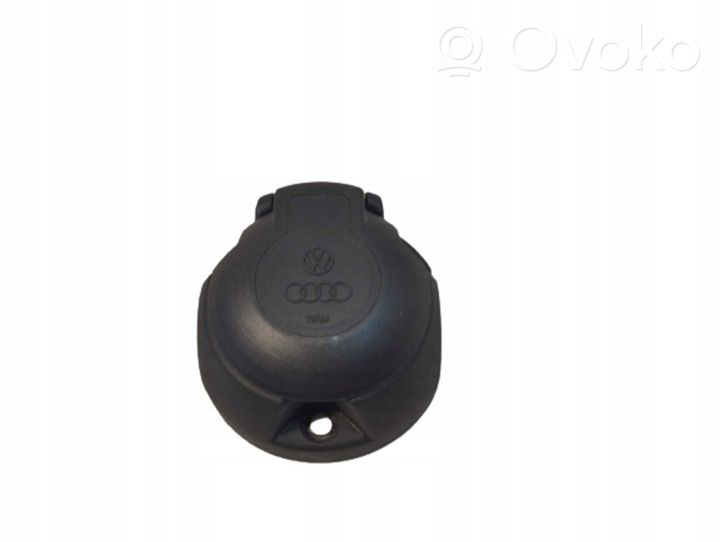 Audi A8 S8 D5 Vetokoukun ohjainlaite/moduuli 4N0055204