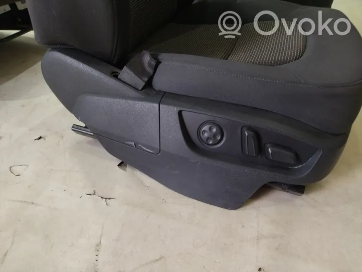 Audi Q7 4L Kit intérieur 4L0