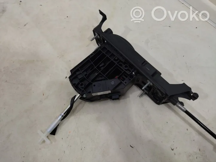 Audi Q2 - Gear shifter/selector 5Q1713025BJ