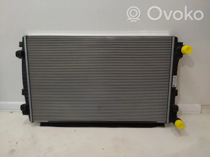 Volkswagen Arteon Радиатор охлаждающей жидкости 5Q0121251GQ
