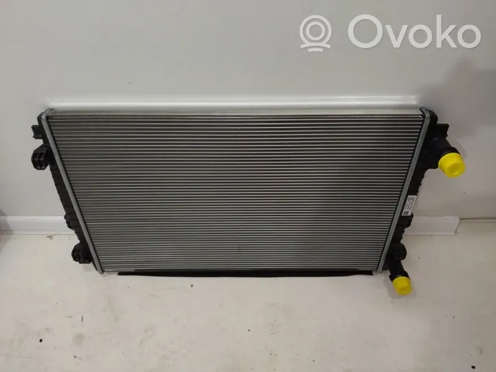 Volkswagen Arteon Aušinimo skysčio radiatorius 5Q0121251GQ