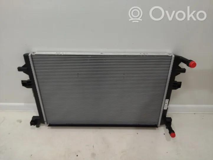 Volkswagen PASSAT B8 Radiateur de refroidissement 5Q0121251GB