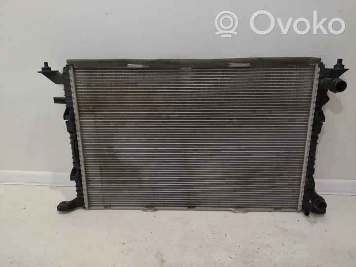 Audi A6 C7 Radiateur de refroidissement 8K0121251L