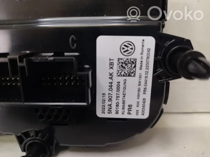 Volkswagen Tiguan Ilmastoinnin ohjainlaite 5NA907044AK