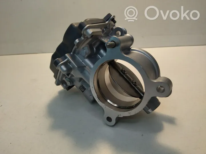 Volkswagen PASSAT B8 Throttle body valve 05L128063E