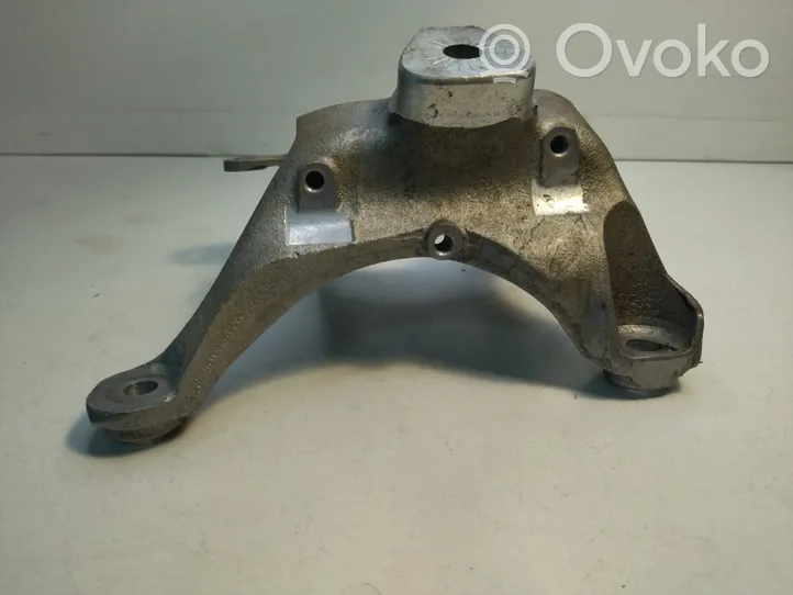 Audi A8 S8 D4 4H Engine mounting bracket 4H0199308AJ