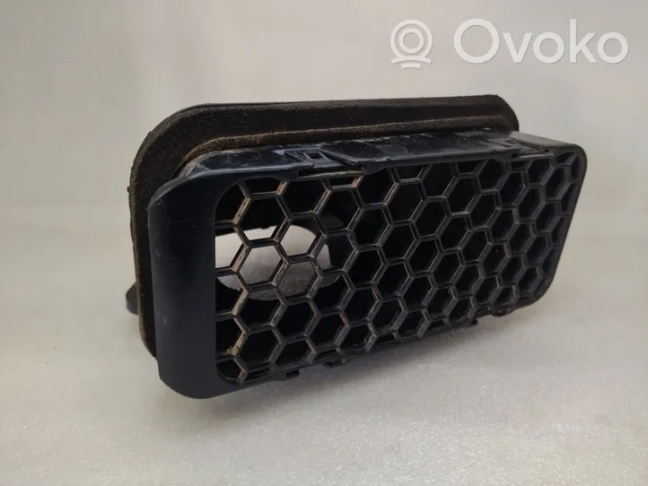 Volkswagen Amarok Air intake duct part 2H1819049