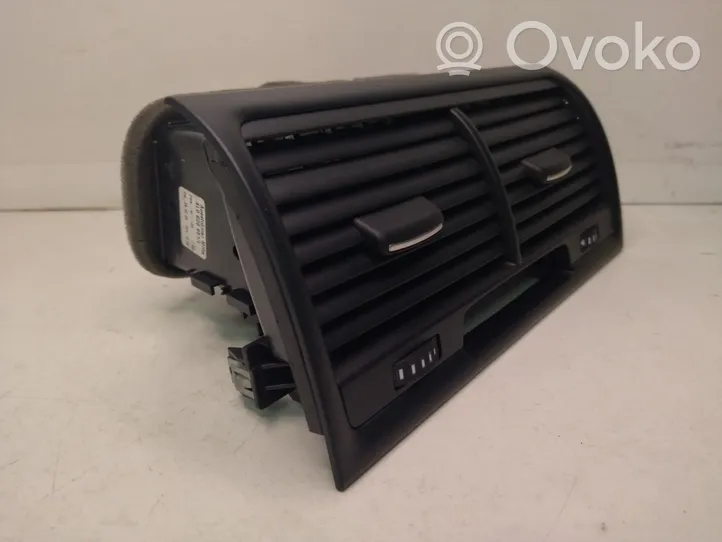 Audi Q7 4L Dash center air vent grill 4L0820951