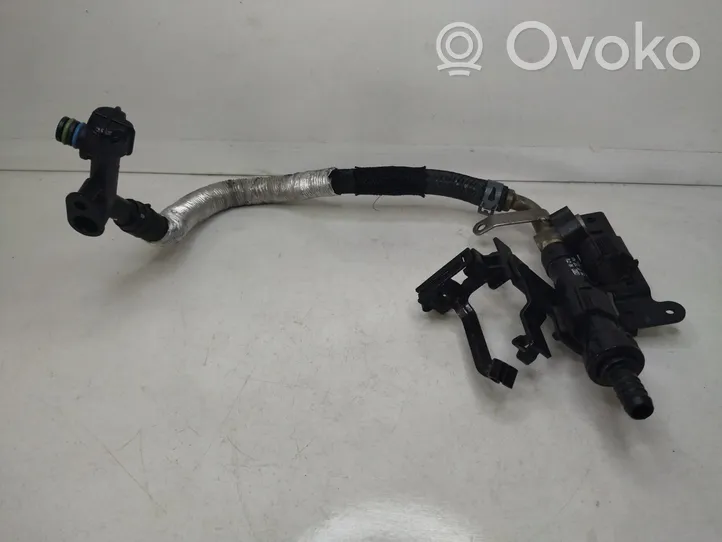 Audi A6 S6 C7 4G Tuyau d'alimentation conduite de carburant 059130327