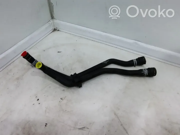 Volkswagen PASSAT B8 Engine coolant pipe/hose 3Q0819350D