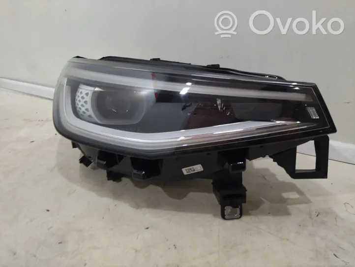 Volkswagen ID.4 Lampa przednia 11B941036M