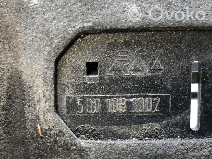 Opel Vectra B Uchwyt / Rączka zewnętrzna otwierania klapy tylnej / bagażnika 5001081002