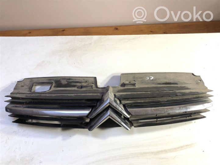 Citroen C5 Maskownica / Grill / Atrapa górna chłodnicy 903000043