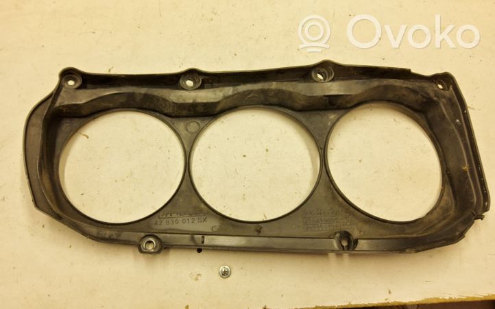 Alfa Romeo 159 Rivestimento sotto il faro/fanale 42830012SX